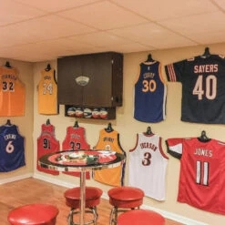 JerseyGenius® The Jersey And Shirt Wall Display Unit -Sport Gift Store os 00271 13