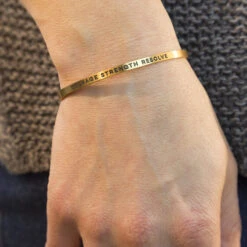 InspireME Cuff Bracelet - Courage Strength Resolve -Sport Gift Store tr 35406 GOLD 6